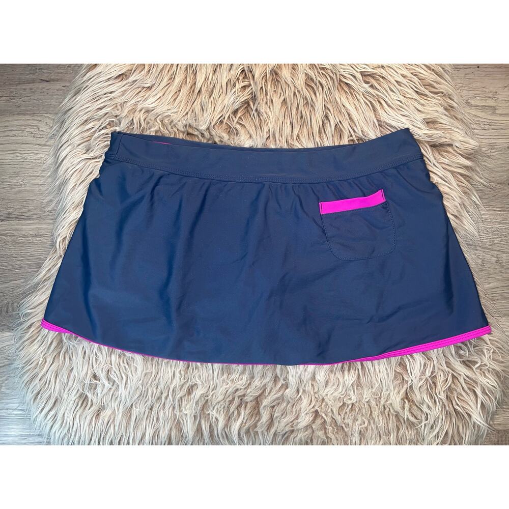 Free country women’s blue & pink athletic short - Picture 7 of 9